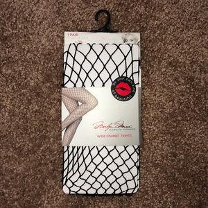Sexy Fishnet Tights 🖤